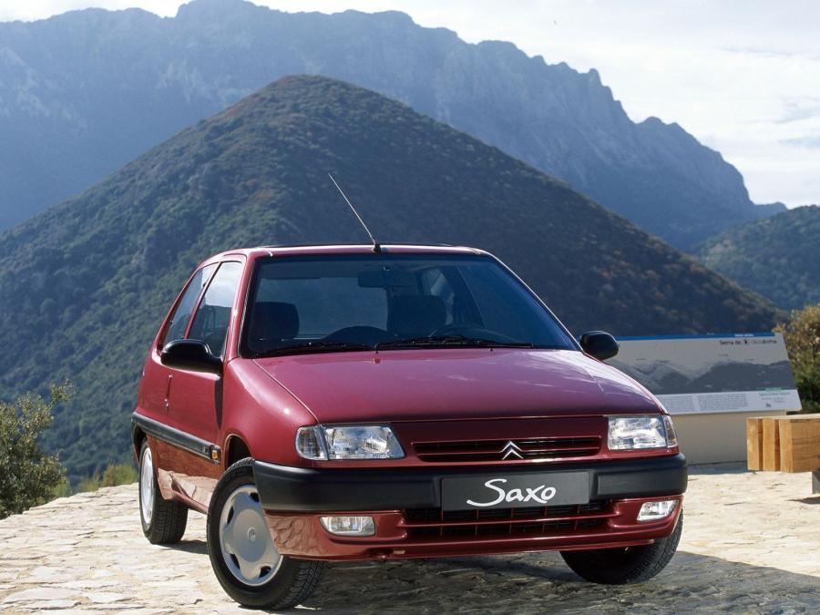  Citroen Saxo 3-Door 1996 года  (фото 6 из 12)